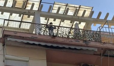 Θεσσαλονίκη: Ελεύθερη αφέθηκε η μητέρα του 5χρονου αγοριού που πετούσε αντικείμενα από τον 6ο όροφο