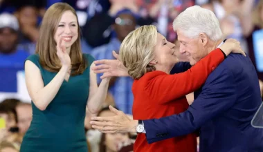 Έγγραφο του FBI εμπλέκει την οικογένεια Κλίντον σε πώληση αμερικανικού ουρανίου στην Ρωσία