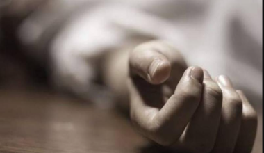 Αιφνίδιος θάνατος για 34χρονη στην Αιδηψό: Την εντόπισε νεκρή ο 51χρονος σύντροφός της μέσα στο σπίτι τους