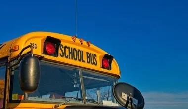 Μισισίπι: Οδηγός λεωφορείου λιποθύμησε πάνω στο τιμόνι – Το φρέναραν οι μαθητές και τους έσωσαν όλους (βίντεο)