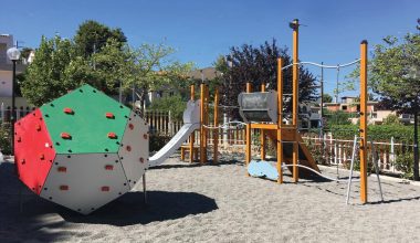 Στο εδώλιο η νηπιαγωγός και οι γονείς των δύο παιδιών που κατηγορούνται για ασέλγεια σε βάρος ενός 5χρονου