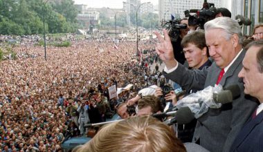 Το συγκλονιστικό τελευταίο λεπτό προβολής σοβιετικού σήματος στην τηλεόραση της ΕΣΣΔ στις 25/12/1991