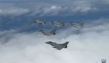 Rafale της ΠΑ Vs Eurofighter της ιταλικής Αεροπορίας – Οι Έλληνες πιλότοι μαθαίνουν τον μελλοντικό τους αντίπαλο