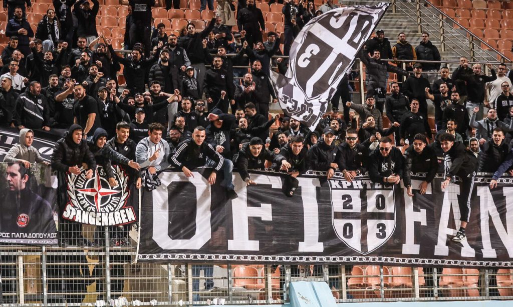 ΟΦΗ: Τιμωρήθηκε από τη ΔΕΑΒ με μία αγωνιστική κεκλεισμένων των θυρών λόγω ρίψης κροτίδας στον αγώνα με τον ΠΑΟΚ