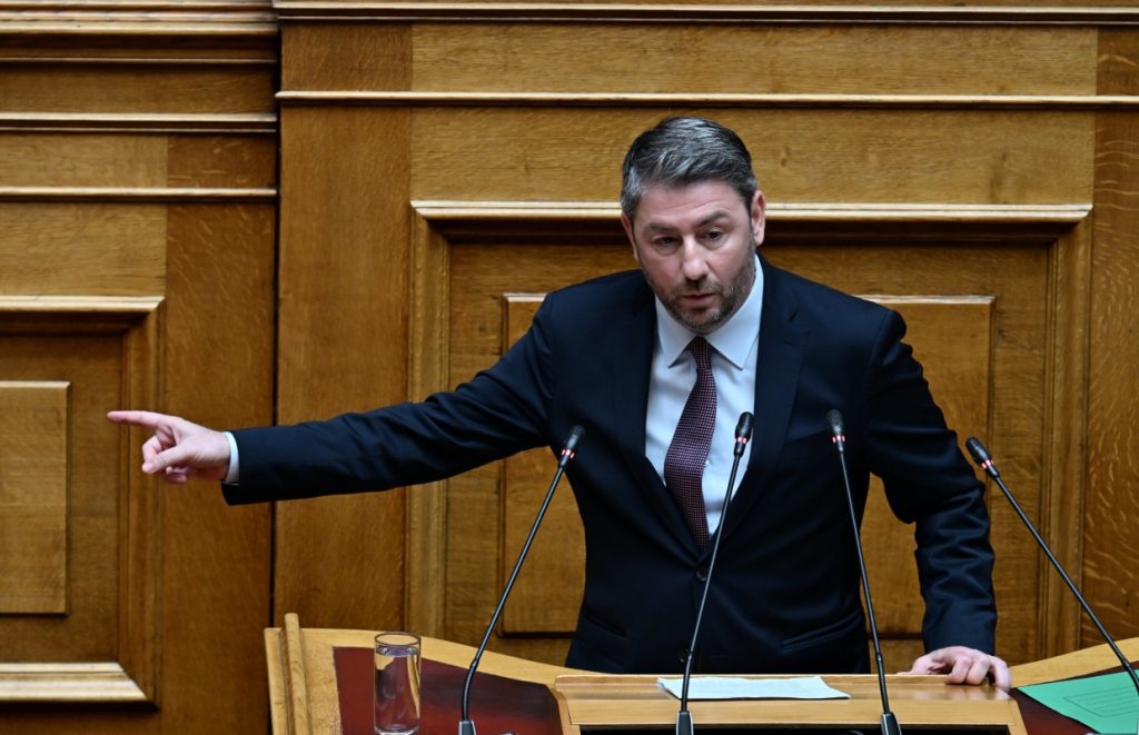 «Κλάμα» στο ΠΑΣΟΚ: Η Metron Analysis βγάζει τον Α.Τσίπρα καταλληλότερο για πρωθυπουργό από τον Ν.Ανδρουλάκη