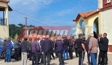 Μακρίσια: Θλίψη στο τελευταίο «αντίο» στον 13χρονο που σκοτώθηκε με πατίνι – Τον αποχαιρέτησαν με λευκά μπαλόνια