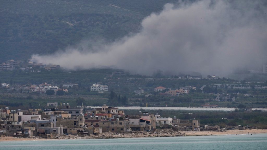 Ο ισραηλινός Στρατός ανακοίνωσε πως κτύπησε περισσότερες από 40 θέσεις της Χεζμπολάχ στον Λίβανο