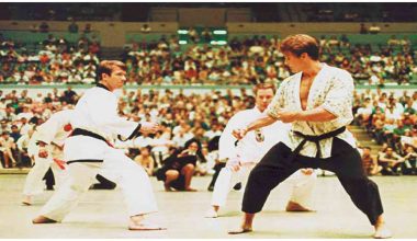 Βίντεο: Η θρυλική μάχη του Chuck Norris με τον Joe Lewis που άλλαξε το καράτε για πάντα