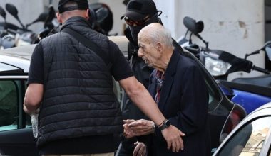 Υφυπουργός Δικαιοσύνης για 89χρονο που άνοιξε πυρ σε ΕΦΚΑ και Εφετείο: «Υπήρξαν κενά στην ασφάλεια»