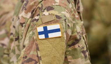 Η Φινλανδία μετακίνησε στρατεύματα στα ρωσικά σύνορα: Ξεκίνησε η άσκηση του ΝΑΤΟ με σενάρια πραγματικής μάχης