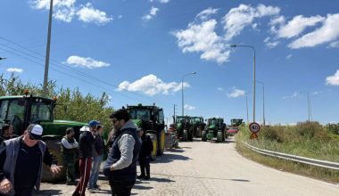 Στον δρόμο ξανά με τα τρακτέρ τους οι αγρότες από Μάλγαρα, Κύμινα και Χαλάστρα (φωτο)