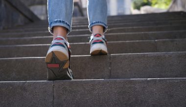 Δεν πάει το μυαλό σας: Αυτό είναι το επάγγελμα που οι εργαζόμενοι κάνουν σχεδόν 23.000 βήματα την ημέρα