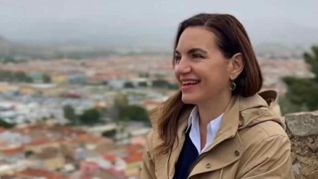 Εντυπωσιασμένη κατά την περιήγησή της στο Ναύπλιο έμεινε η Όλγα Κεφαλογιάννη (βίντεο)