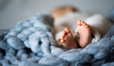 Ο ΠΟΥ ενέκρινε το πρώτο φάρμακο κατά της ελονοσίας στα βρέφη