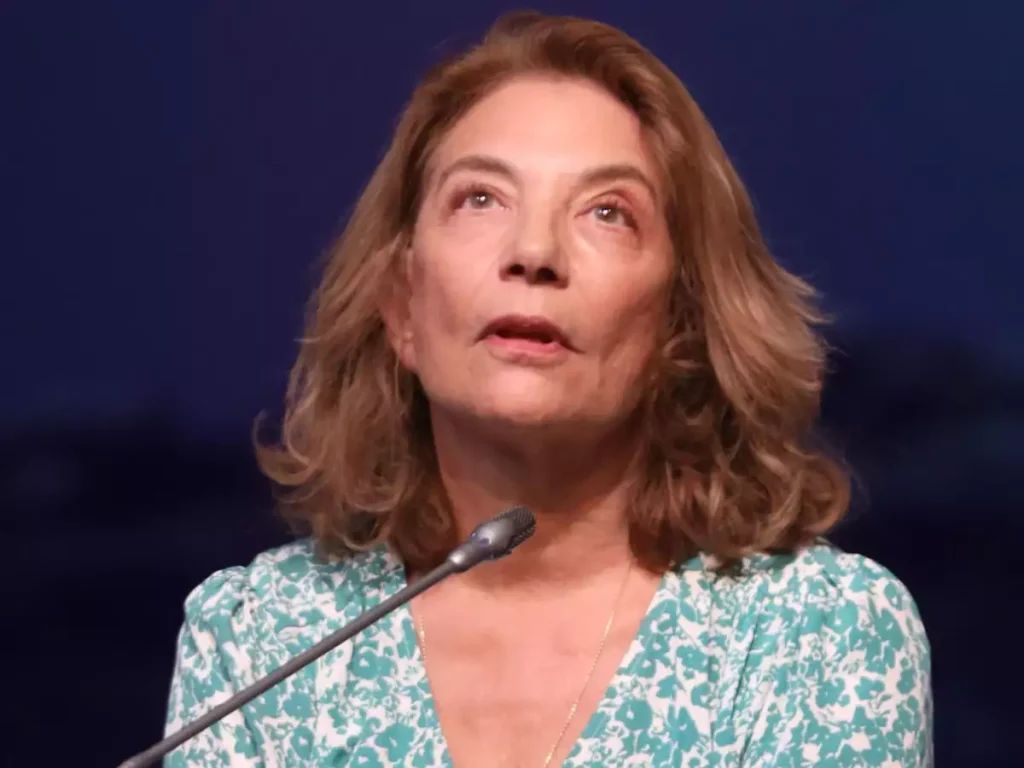 Η εξομολόγηση της Όλιας Λαζαρίδου: «Στο οικοτροφείο που ήμουν οι συνθήκες ήταν στρατιωτικές» (βίντεο)
