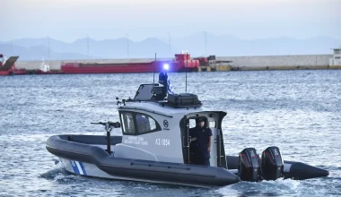 Χειροπέδες σε Αζέρο διακινητή αλλοδαπών: Έπαιρνε 5.000 ευρώ το κεφάλι για να τους φέρνει παράνομα στη χώρα μας