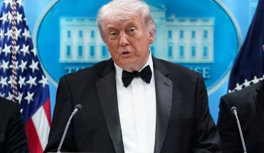 Ν.Τραμπ: «Οι εχθροπραξίες με το Ιράν σταμάτησαν – Προδότες όσοι λένε ότι δεν κερδίζουμε τον πόλεμο»