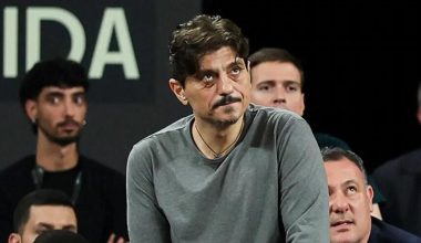 Δ.Γιαννακόπουλος: Τι απάντησε στις φήμες ότι πλήρωσε αυτός τις μάσκες που κατέκλυσαν το T-Center