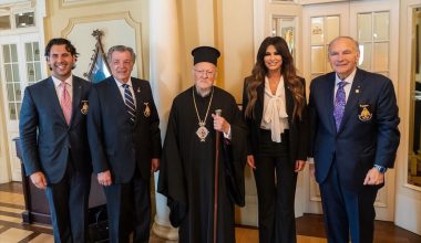 Με τον Οικουμενικό Πατριάρχη Βαρθολομαίο συναντήθηκε η Κ.Γκιλφόιλ