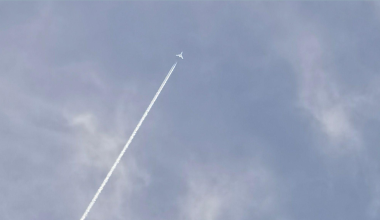 Σπάνιες εικόνες: Μαχητικό stealth 6ης γενιάς στον ουρανό της βόρειας Κίνας – Δείτε βίντεο