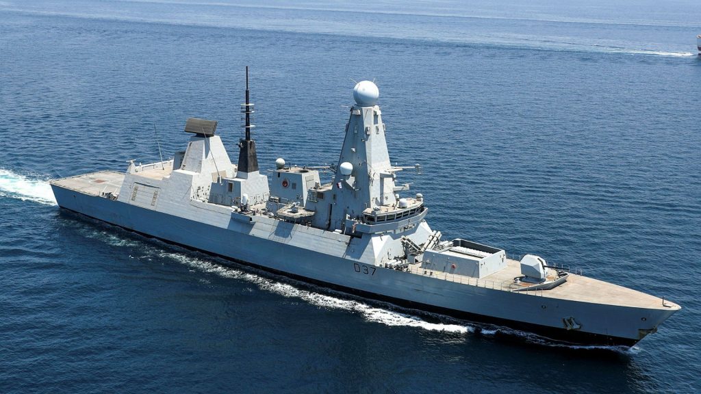 Η Βρετανία στέλνει το HMS Dragon στη Μέση Ανατολή