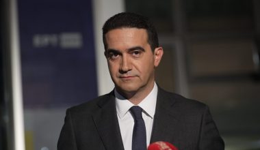 Μ.Κατρίνης για ουκρανικό σκάφος – drone στη Λευκάδα: «Η κυβέρνηση ξέρει – Ο ελληνικός λαός πότε θα μάθει;»