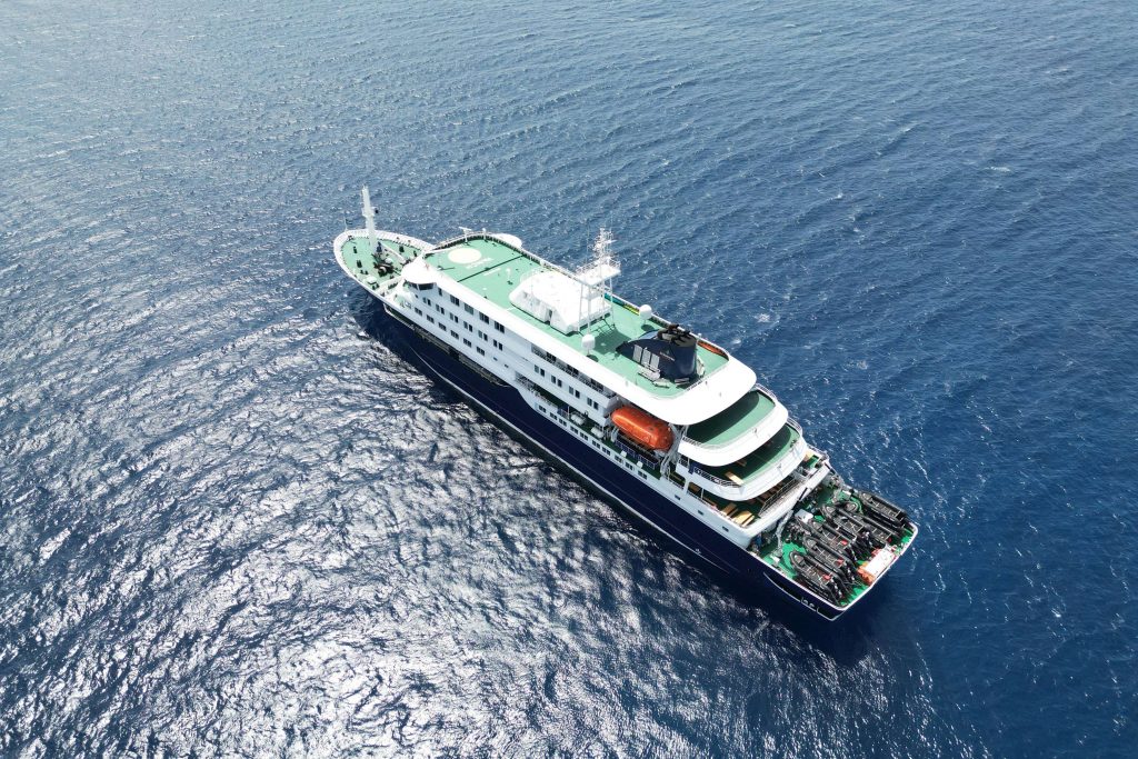MV Hondius: Ξεκίνησε η απομάκρυνση των επιβατών λόγω χανταϊού – Και Έλληνας αναμεσά τους