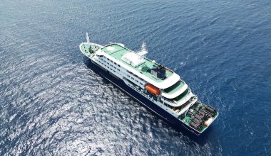 MV Hondius: Ξεκίνησε η απομάκρυνση των επιβατών λόγω χανταϊού – Και Έλληνας αναμεσά τους