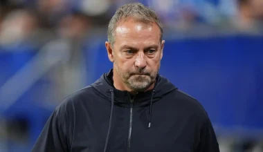 Χάνσι Φλικ: Δύσκολες ώρες για τον προπονητή της Μπαρτσελόνα – Πέθανε ο πατέρας του πριν το παιχνίδι με την Ρεάλ
