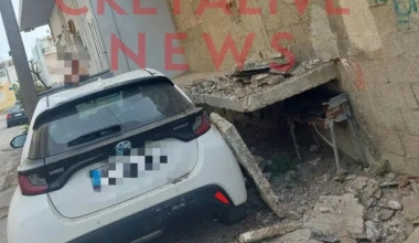 Ηράκλειο: Από θαύμα δεν υπήρξε ατύχημα μετά από πτώση μπαλκονιού σε αυτοκίνητο (βίντεο)