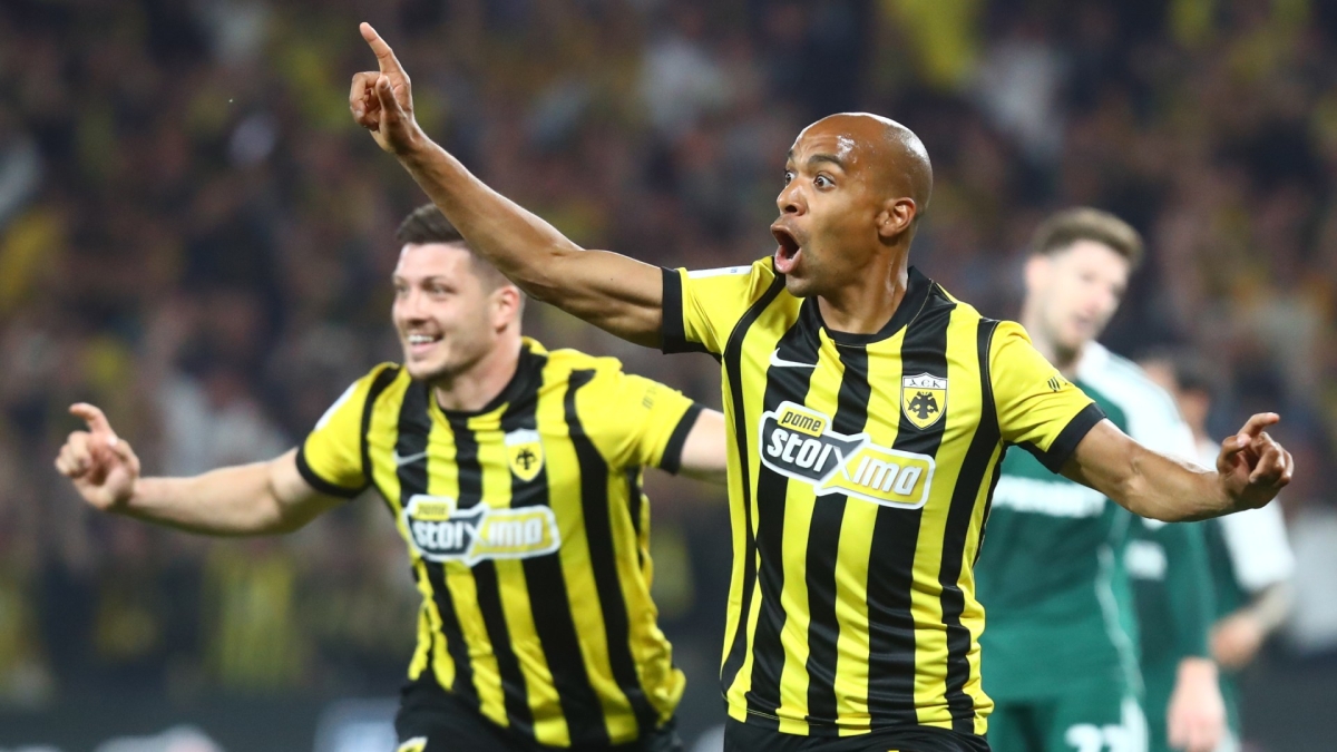 Η ΑΕΚ νίκησε 2-1 τον Παναθηναϊκό μετά από έναν συγκλονιστικό αγώνα-θρίλερ και στέφθηκε άξια πρωταθλήτρια Ελλάδος!