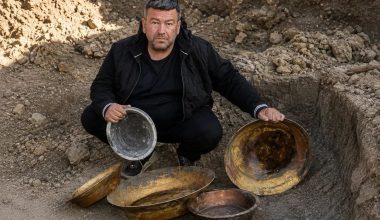 Σπουδαία ανακάλυψη στη Ρωσία: Αρχαιολόγοι βρήκαν χαμένους θησαυρούς των Κοζάκων