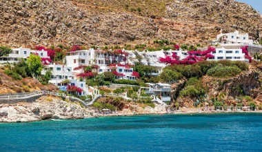 Εκτενές αφιέρωμα γερμανικού περιοδικού στην Τήλο: «Δεν βλέπεις ούτε ένα σκουπίδι»