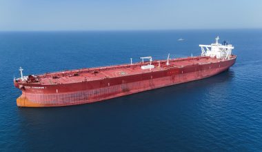 Ελληνικό τάνκερ διέσχισε τα Στενά του Ορμούζ με απενεργοποιημένους πομπούς για να αποφύγει ιρανικές επιθέσεις
