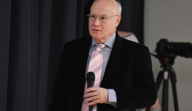 Γ.Παπαδόπουλος: «Υπάρχει κατάλληλη αντισεισμική προστασία στον Κορινθιακό;»