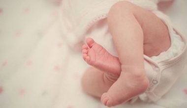 Έφοδος της ΕΛΑΣ σε σπίτι στην Ξάνθη: Εντοπίστηκε νεκρό βρέφος – Συνελήφθη η μητέρα του