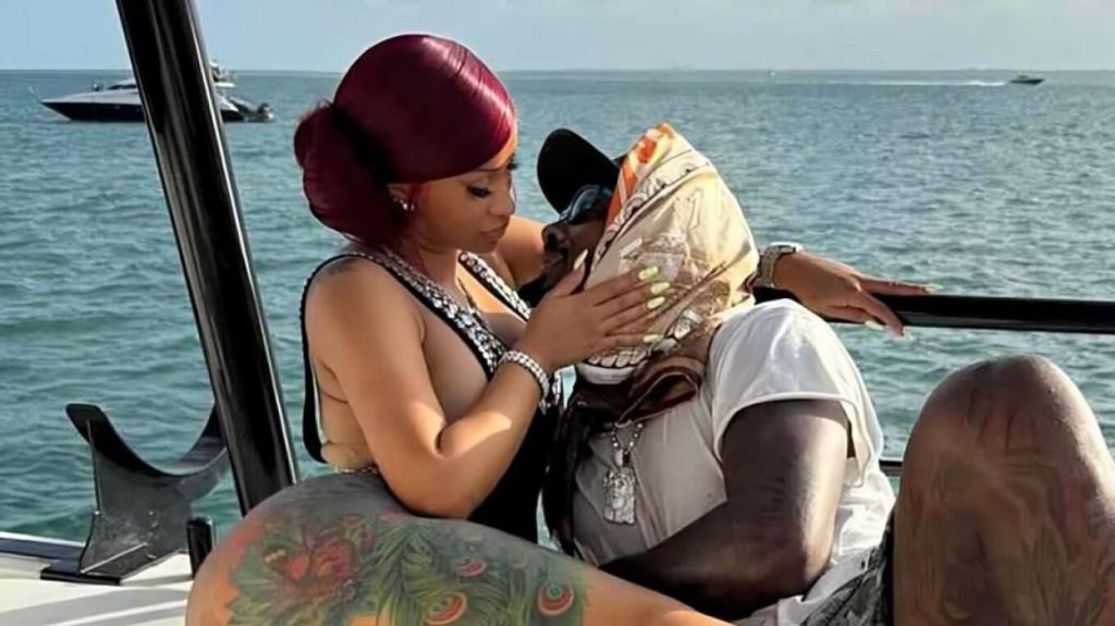 «Λιώνει» η Cardi B για τον Στέφον Ντιγκς: Δεν μπορεί να τον ξεπεράσει και του ρίχνει «γέφυρες» επανασύνδεσης