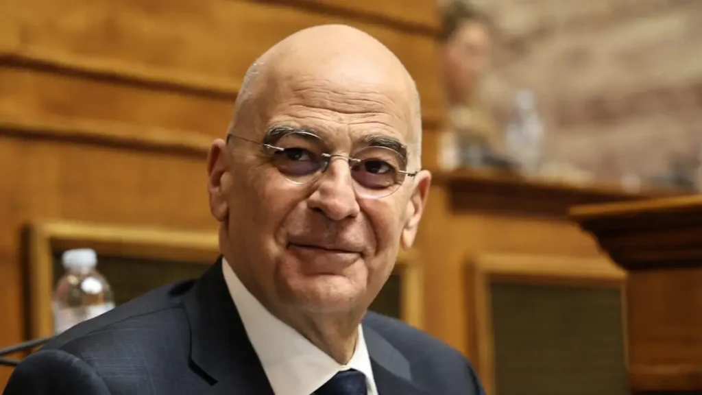 Το ότι «άδειασαν» τον Ν.Δένδια και του «φόρτωσαν» το ουκρανικό drone είναι ξεκάθαρο