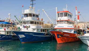 Προσπάθεια της Άγκυρας για «θερμό» επεισόδιο: Εισβολή αλιευτικών στα Εθνικά Χωρικά Ύδατα  σε Σύρο και Τήνο