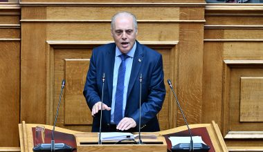 Αίρεται η ασυλία του Κ.Βελόπουλου μετά από μήνυση της «Φωνής Λογικής»