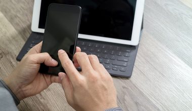 Τέλος στη δράση κυκλώματος τηλεφωνικών απατών με λεία πάνω από 1,7 εκατ. ευρώ – Πώς δρούσε