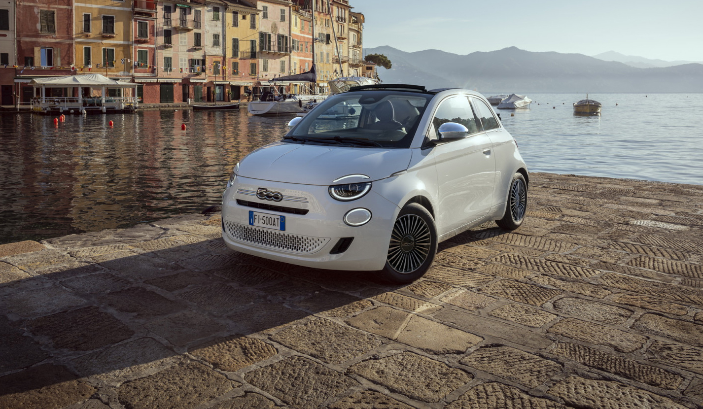 FIAT 500 Dolcevita: Αποκάλυψη για την πιο στιλάτη έκδοση του ιταλικού icon