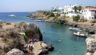 Ξεκινάνε οι αιτήσεις για τα «Chios Pass 2026» και «Kythira Pass 2026»: Οι δικαιούχοι και τα ποσά