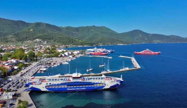 Θάσος: Δύο πλοία συγκρούστηκαν στο λιμάνι – Καθυστερήσεις στα δρομολόγια