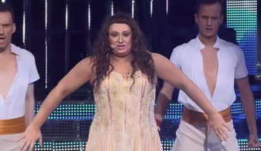 Διαγωνιζόμενος στο «YFSF» της Κροατίας μιμήθηκε την Ε.Παπαρίζου και τραγούδησε το «My Number One»! (βίντεο)