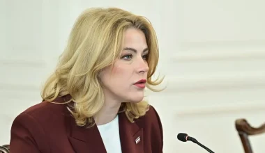 Λετονία: Παραιτήθηκε η πρωθυπουργός Εβίκα Σιλίνια