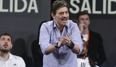 Η αινιγματική ανάρτηση του Δ.Γιαννακόπουλου μετά την ήττα του Παναθηναϊκού: «Όλα τούμπα θα τα κάνουμε»