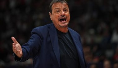 «Πυρ και μανία» ο Ε.Αταμάν με τον πρόεδρο της Χάποελ: «Σκάσε ρε και κοίτα την ομάδα σου!»