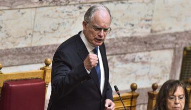 Τουρκικά ΜΜΕ κατά Κ.Τασούλα: «Ο Έλληνας Πρόεδρος κούνησε το δάχτυλο από την γέφυρα του Έβρου»