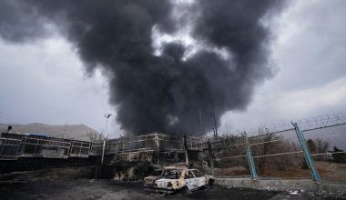 Ιράν: Στις φλόγες «τυλίχθηκε» εργοστάσιο ορυκτελαίων στο βορειοδυτικό τμήμα της χώρας